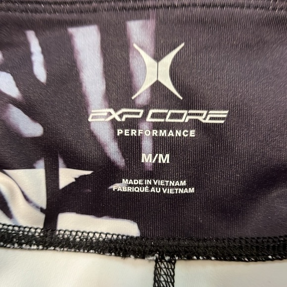 Athletic Leggings size medium  black and gray color - Picture 4 of 4